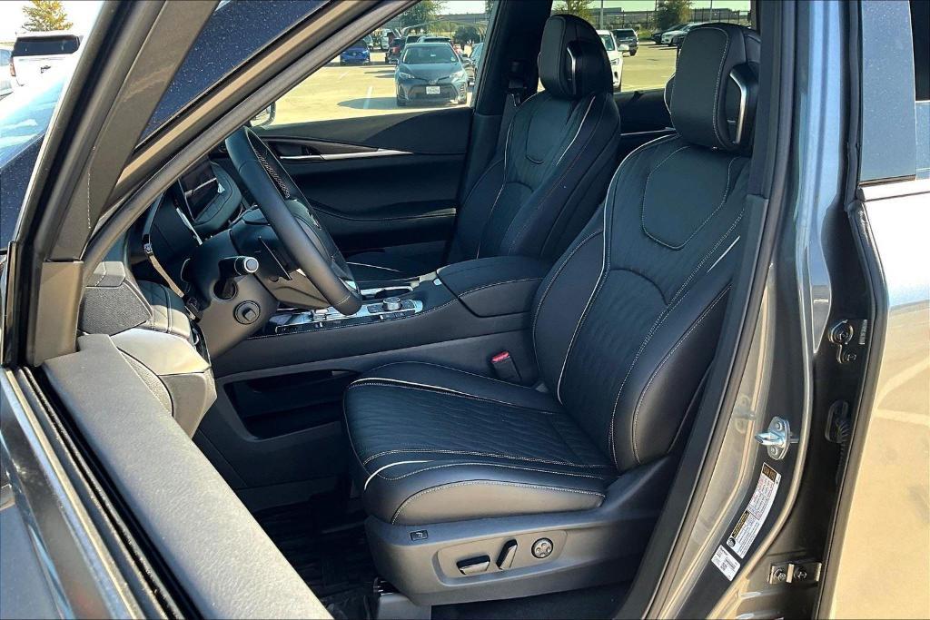 new 2026 INFINITI QX60 car, priced at $69,840