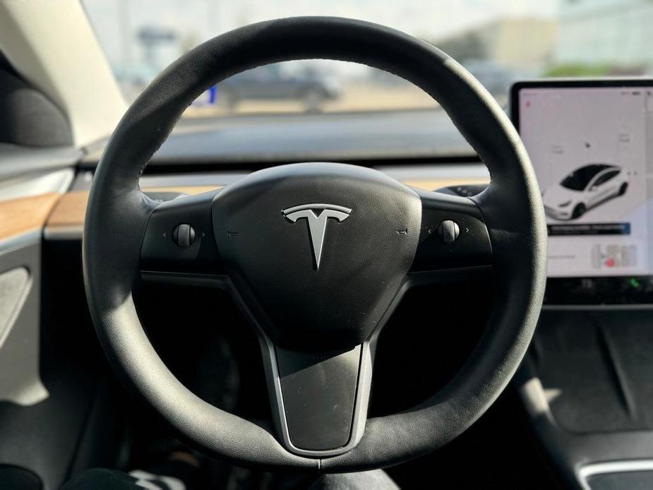 used 2021 Tesla Model 3 car, priced at $27,000