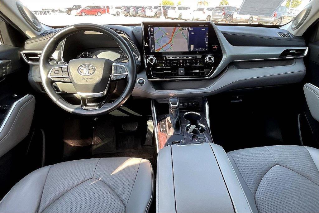 used 2021 Toyota Highlander car, priced at $37,000