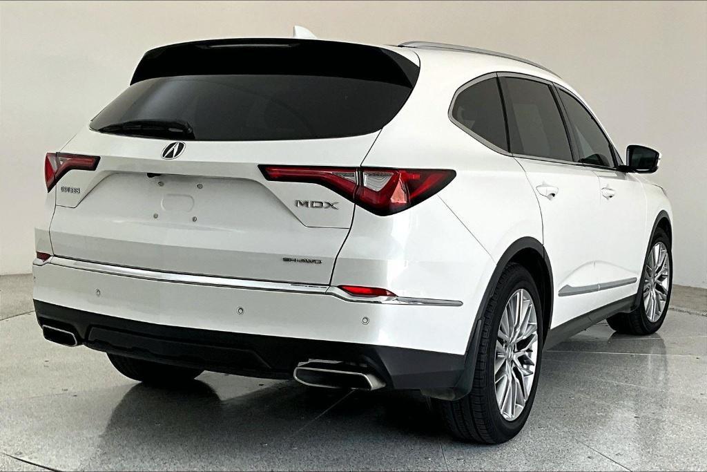 used 2022 Acura MDX car, priced at $31,000