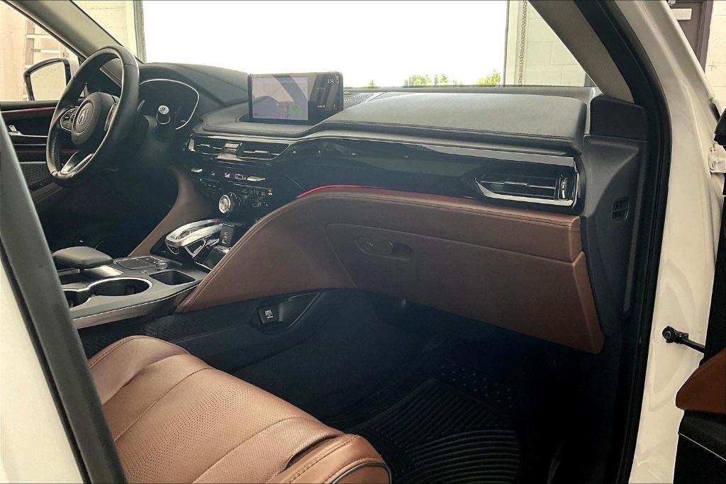 used 2022 Acura MDX car, priced at $31,000