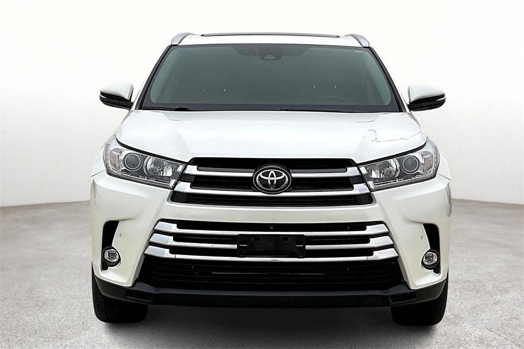 used 2019 Toyota Highlander car, priced at $27,000