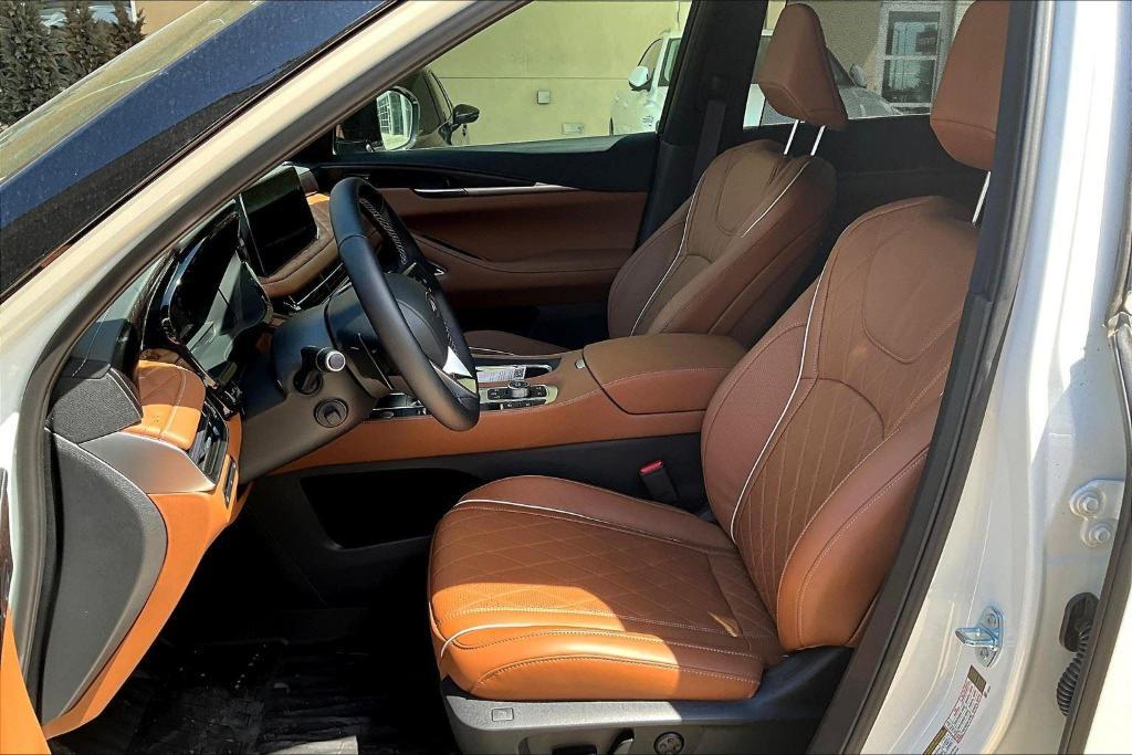 new 2025 INFINITI QX60 car, priced at $70,835