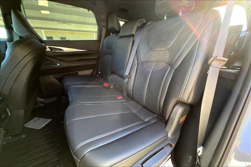 new 2025 INFINITI QX60 car, priced at $60,980