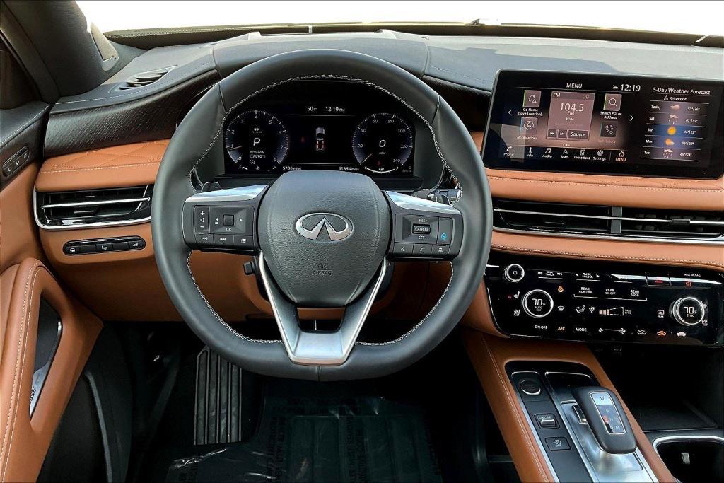 used 2025 INFINITI QX60 car, priced at $56,980