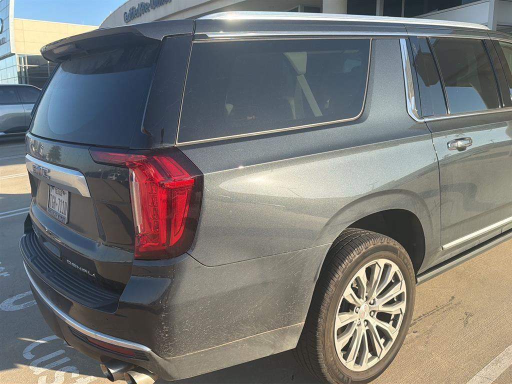 used 2021 GMC Yukon XL car, priced at $42,399