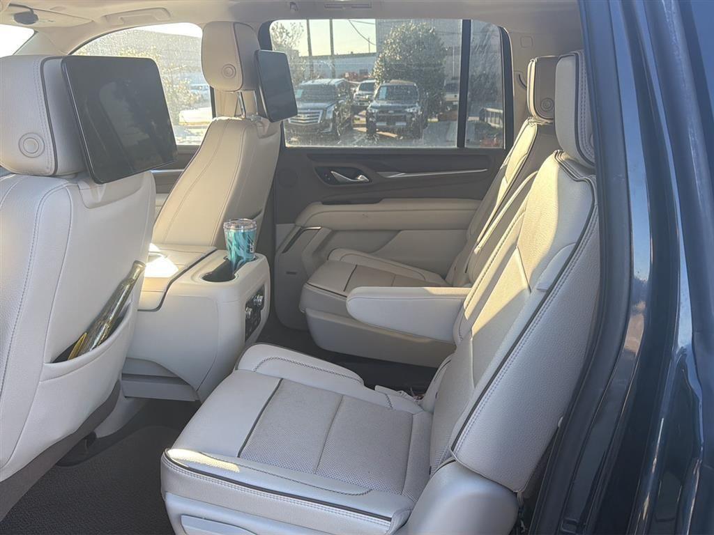 used 2021 GMC Yukon XL car, priced at $42,399