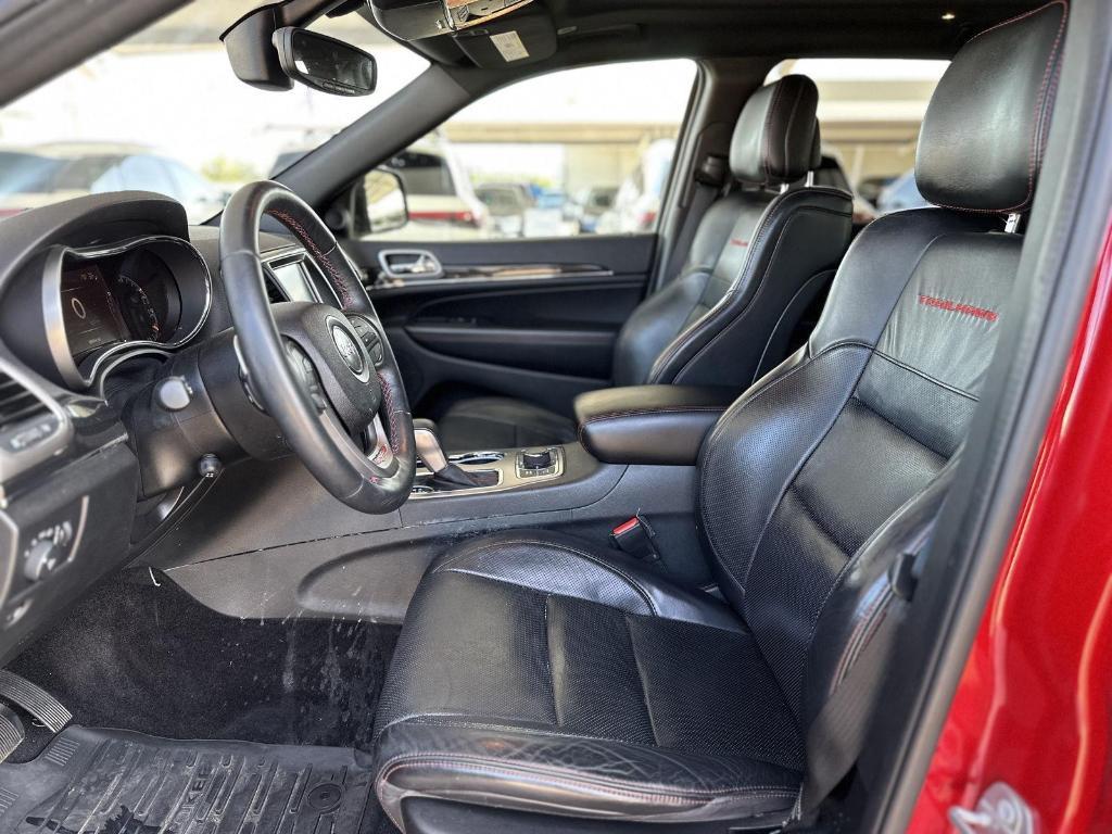 used 2017 Jeep Grand Cherokee car, priced at $18,000