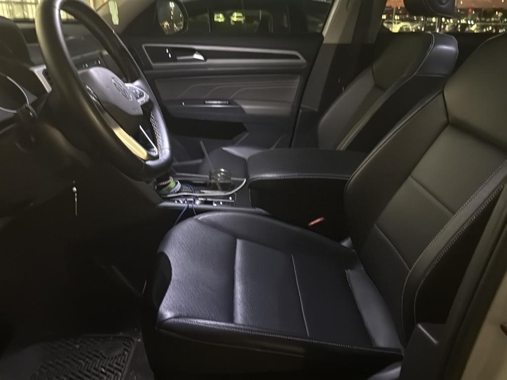 used 2021 Volkswagen Atlas car
