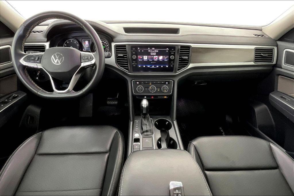 used 2021 Volkswagen Atlas car, priced at $17,000