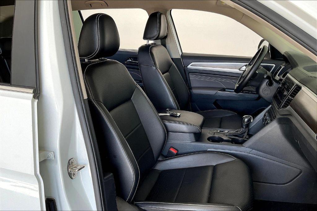 used 2021 Volkswagen Atlas car, priced at $17,000