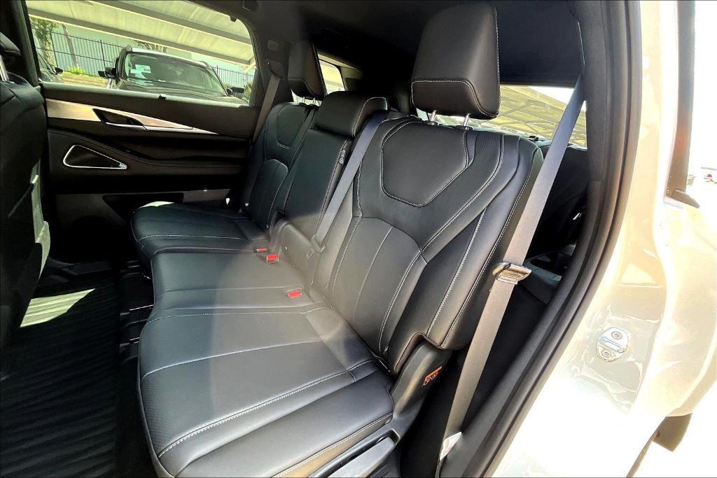 new 2025 INFINITI QX60 car, priced at $63,510