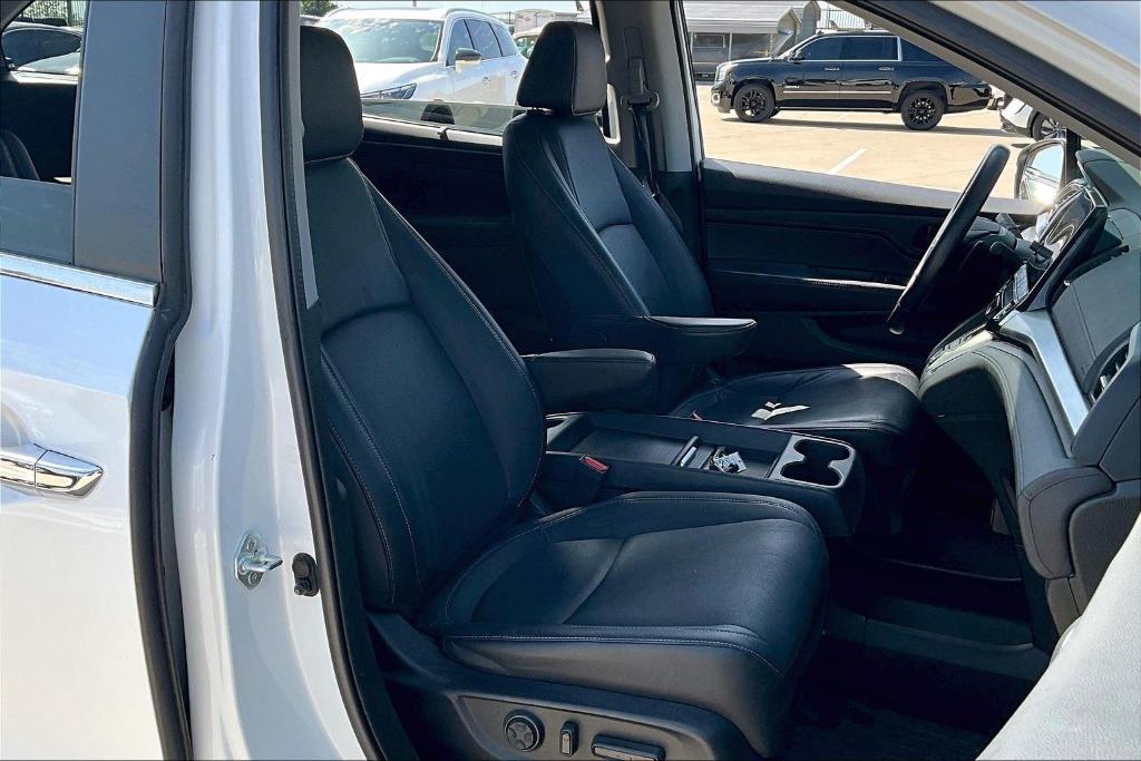 used 2022 Honda Odyssey car, priced at $35,589