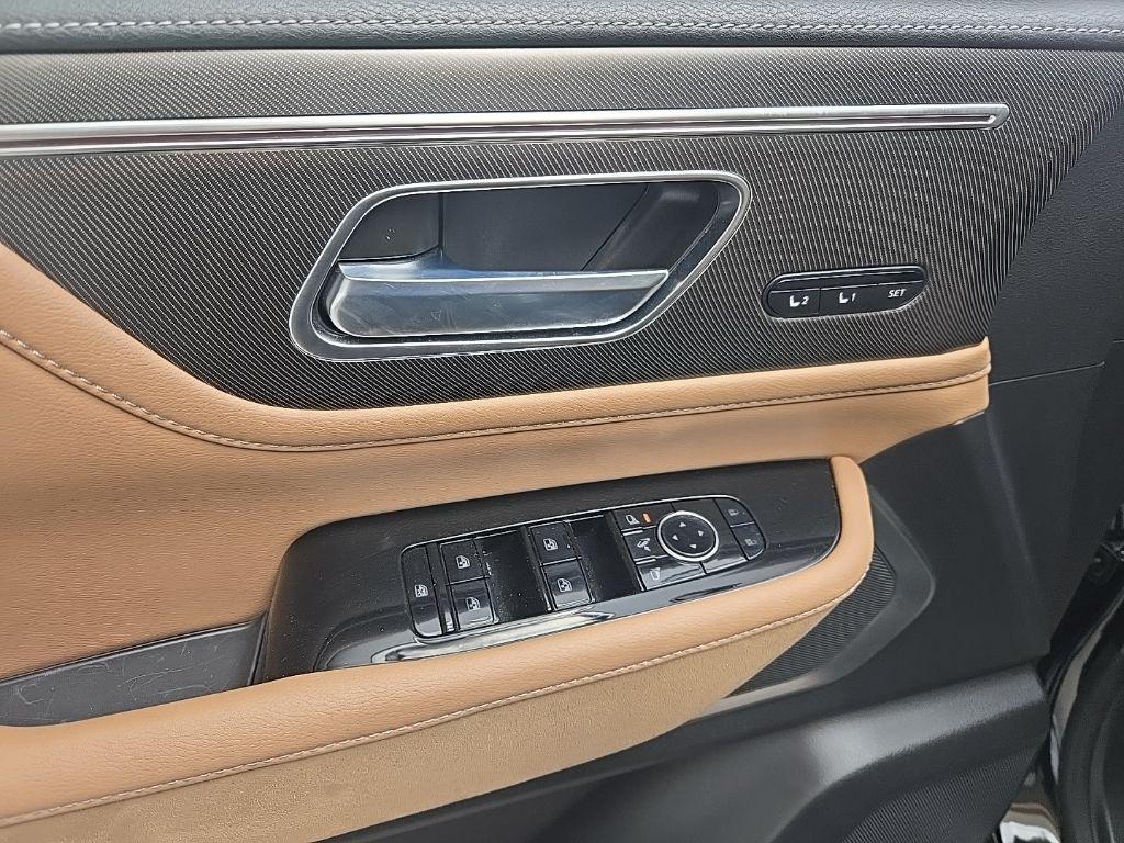 used 2025 INFINITI QX80 car, priced at $73,686