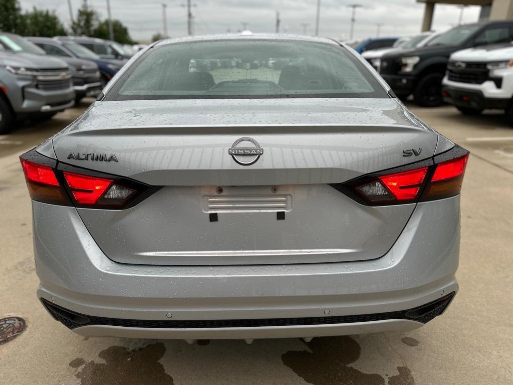 used 2023 Nissan Altima car, priced at $21,000