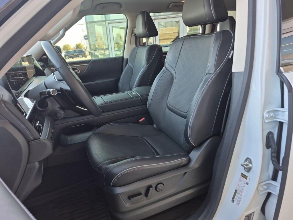 used 2025 INFINITI QX80 car, priced at $73,931