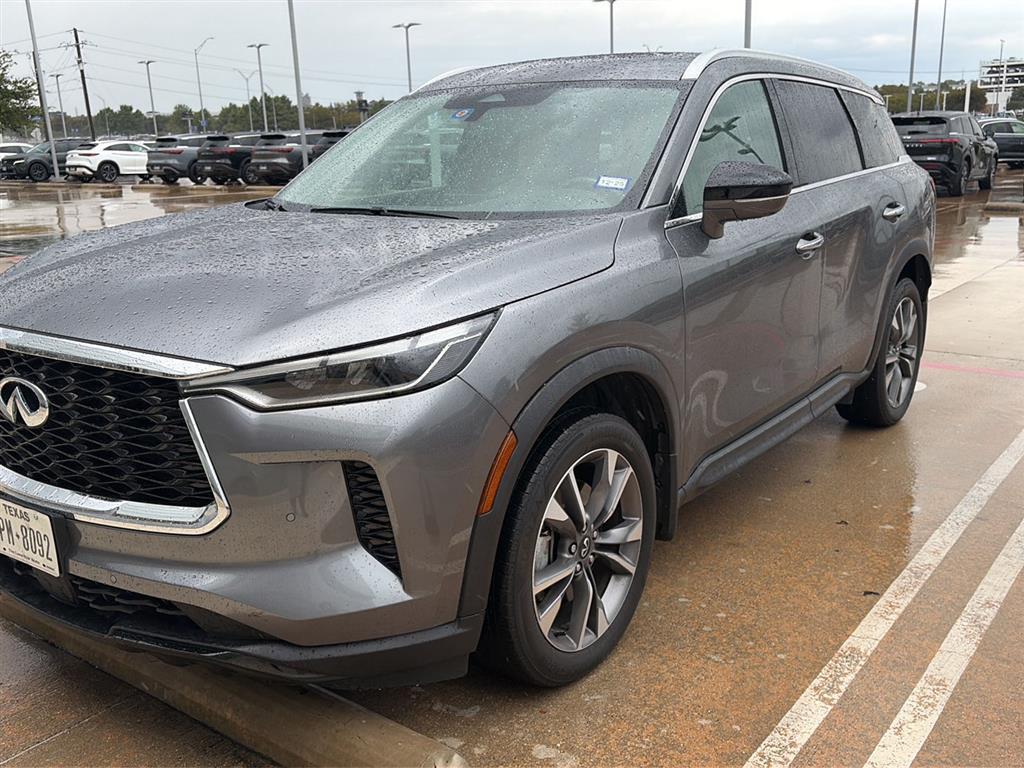 used 2023 INFINITI QX60 car