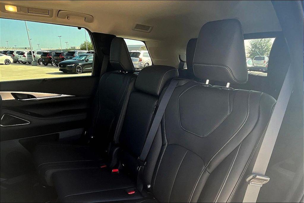 new 2026 INFINITI QX60 car, priced at $60,390