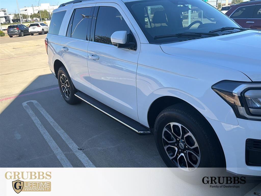 used 2023 Ford Expedition car, priced at $44,500