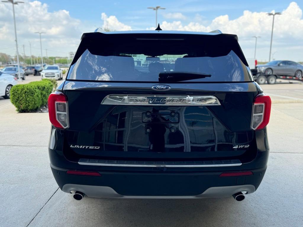 used 2023 Ford Explorer car, priced at $35,000