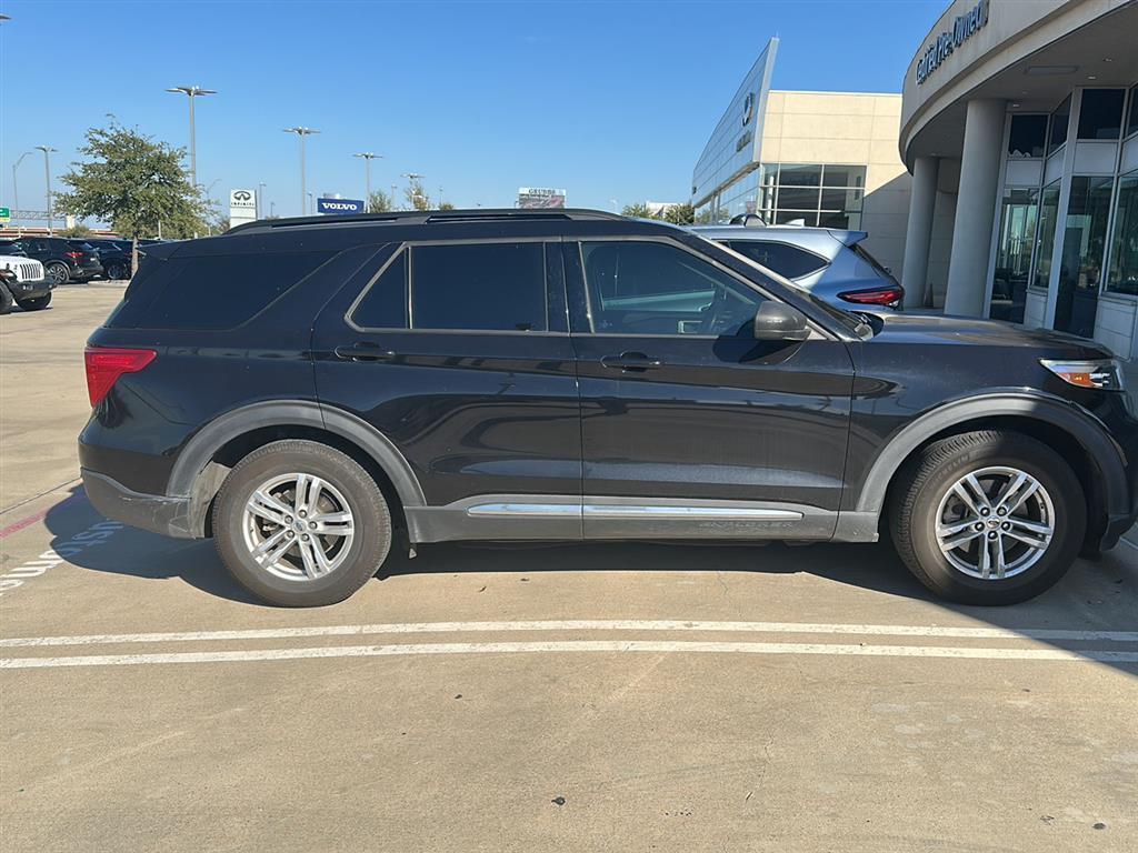 used 2020 Ford Explorer car, priced at $18,000