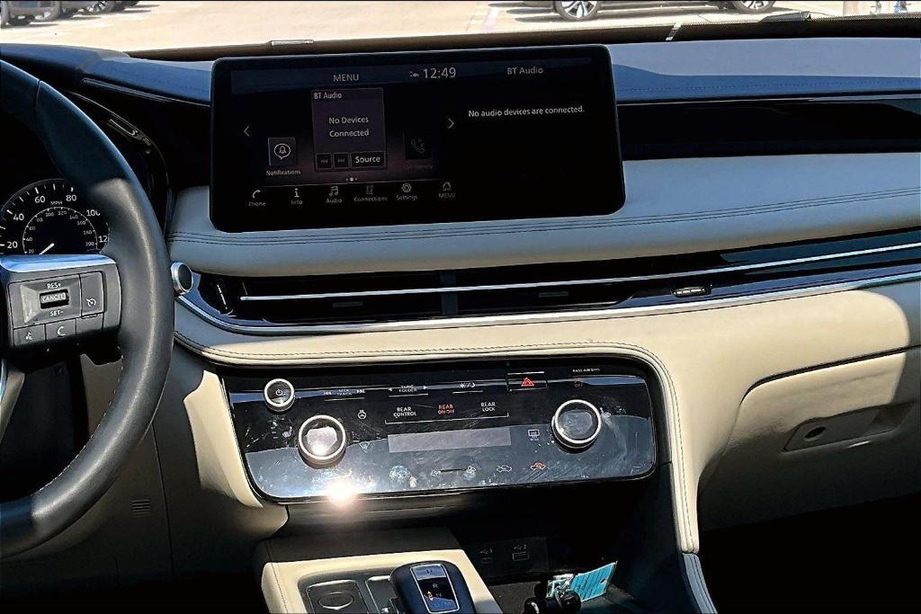 used 2025 INFINITI QX60 car, priced at $38,000