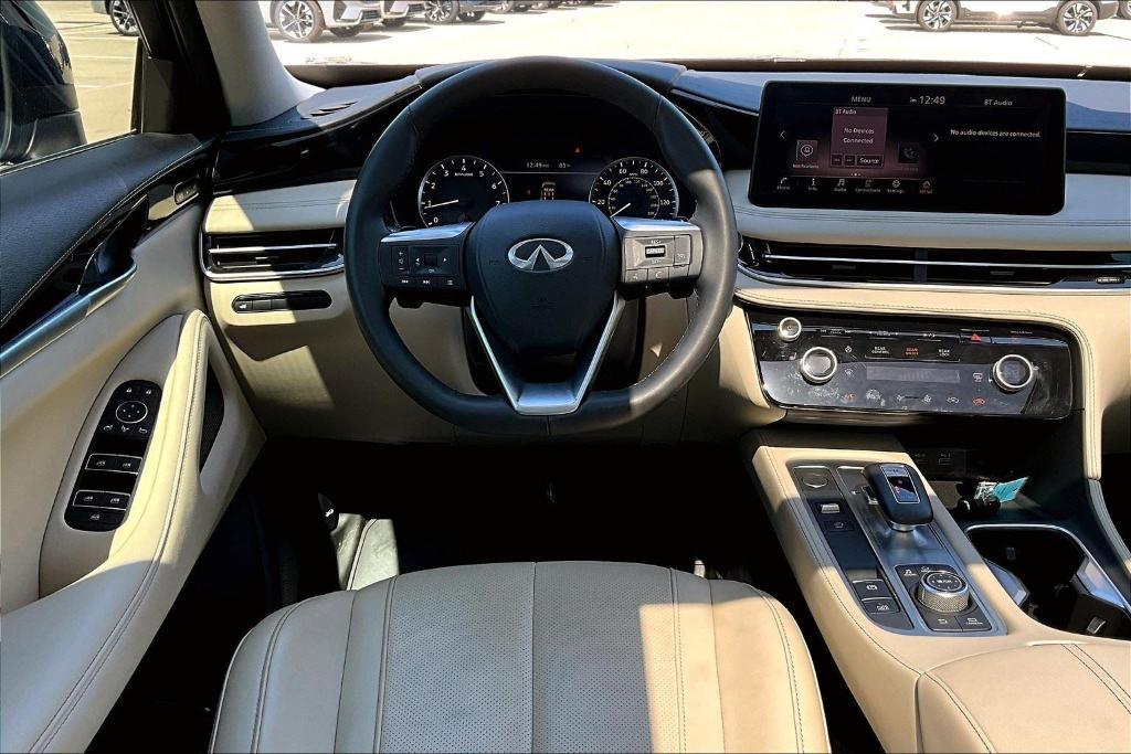 used 2025 INFINITI QX60 car, priced at $38,000
