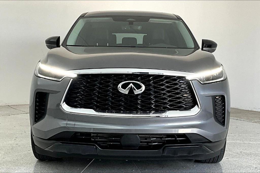 used 2025 INFINITI QX60 car, priced at $39,900