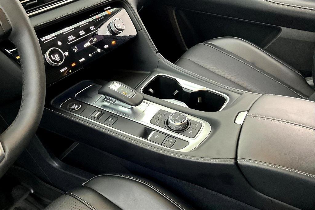 used 2025 INFINITI QX60 car, priced at $39,900