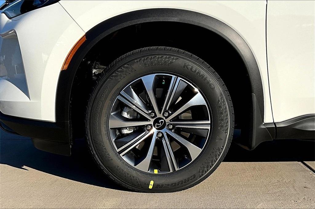 new 2025 INFINITI QX60 car, priced at $47,785