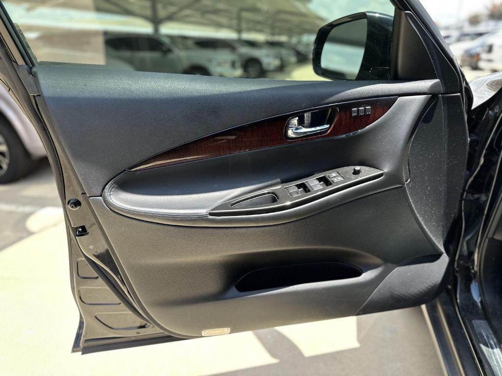 used 2017 INFINITI QX50 car, priced at $18,000