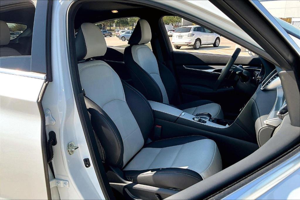 used 2025 INFINITI QX55 car, priced at $38,000