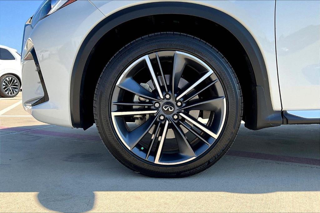 used 2025 INFINITI QX55 car, priced at $38,000
