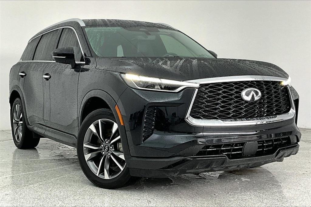 used 2023 INFINITI QX60 car, priced at $40,000