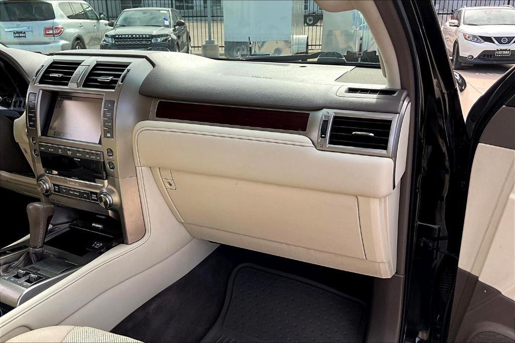 used 2019 Lexus GX 460 car, priced at $28,980