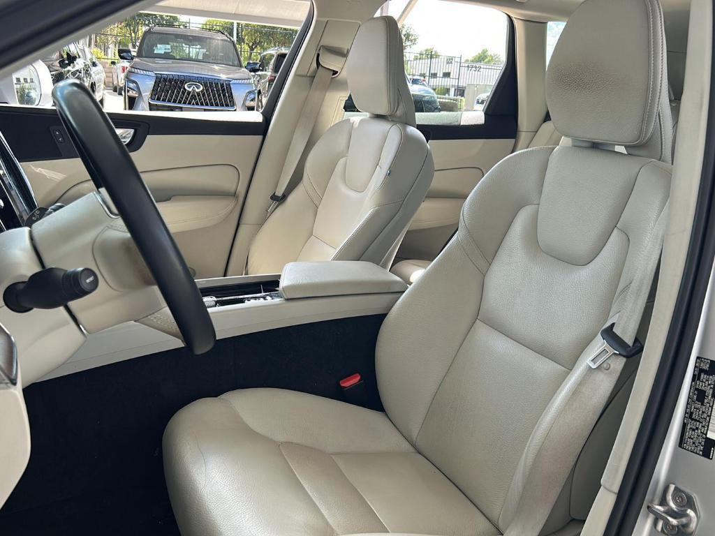 used 2021 Volvo XC60 car, priced at $20,500
