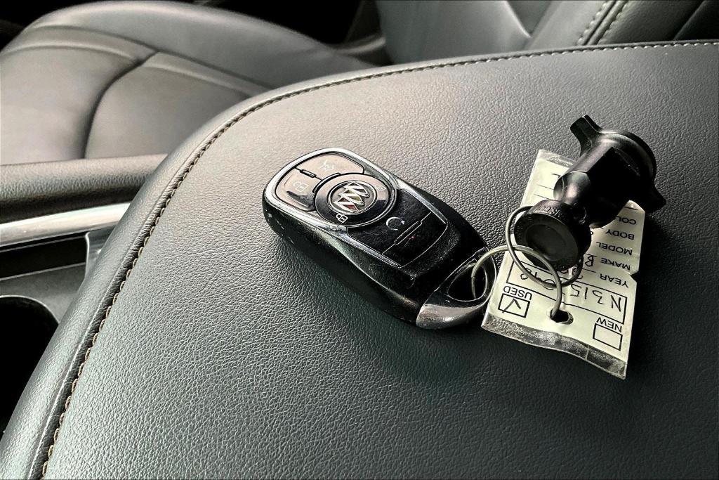 used 2022 Buick Enclave car, priced at $25,500