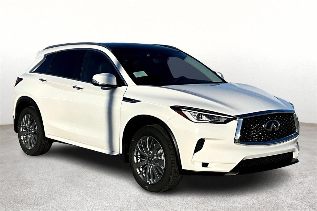 new 2025 INFINITI QX50 car, priced at $48,370