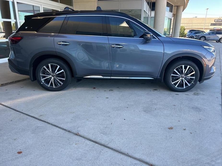 new 2025 INFINITI QX60 car, priced at $65,550