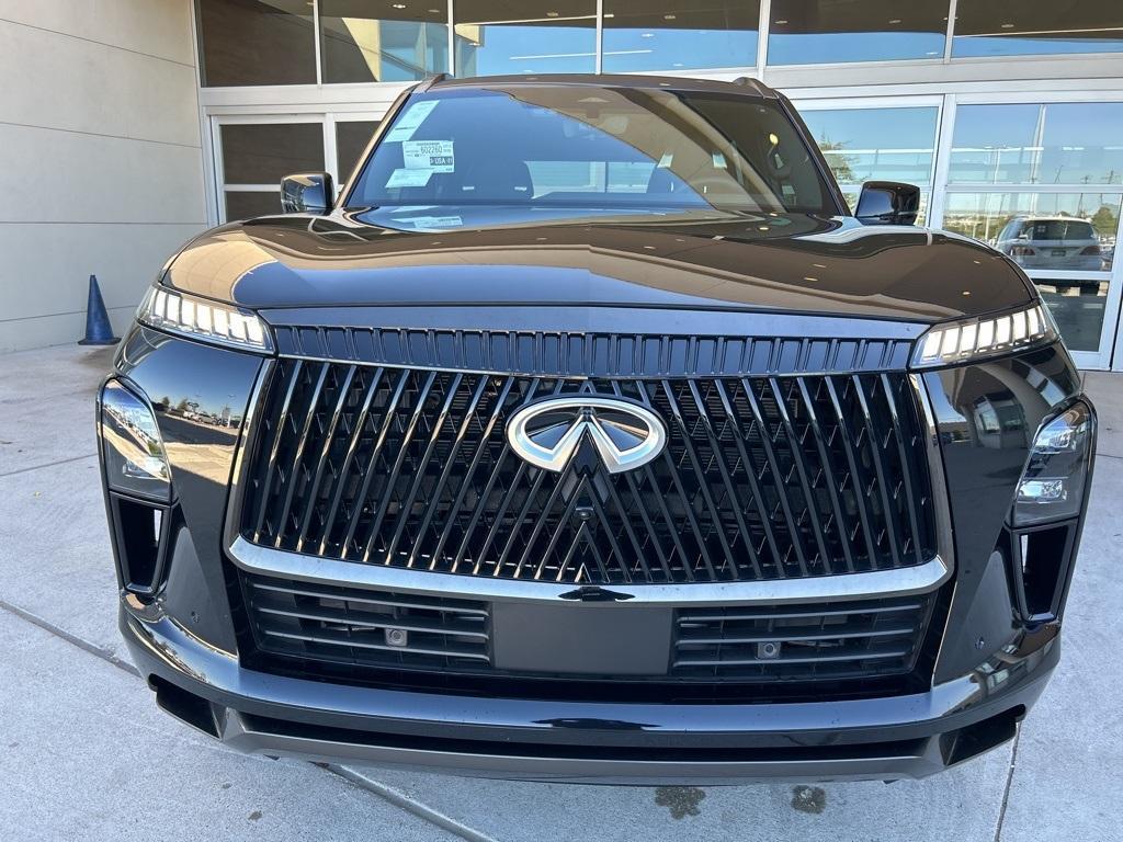 new 2025 INFINITI QX80 car, priced at $113,620