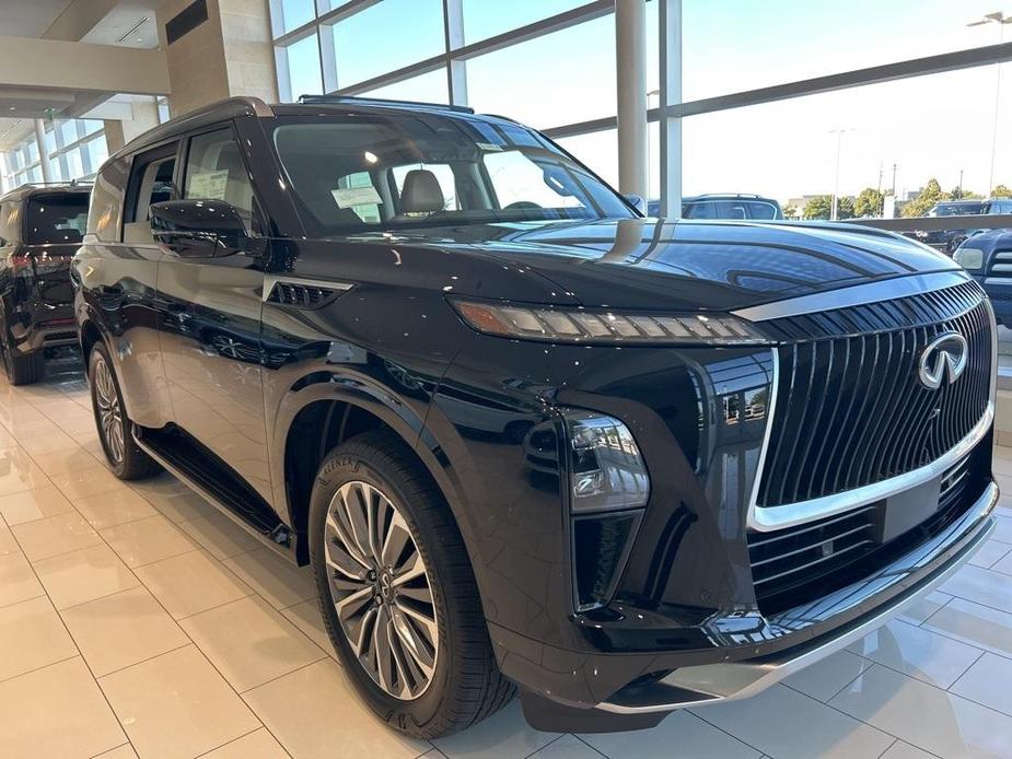 new 2025 INFINITI QX80 car, priced at $95,400