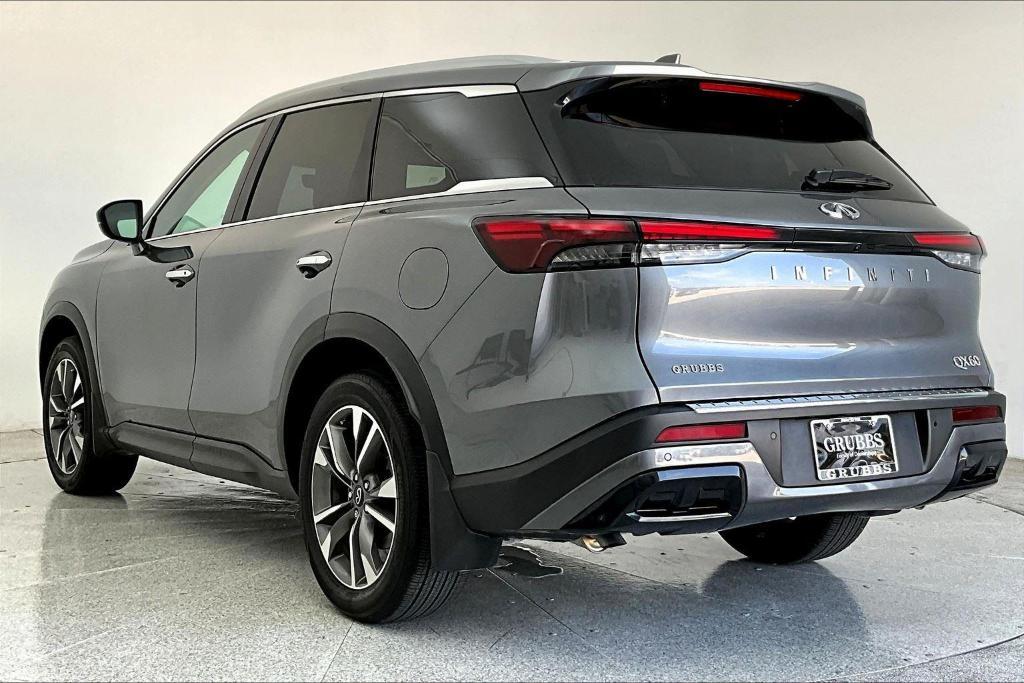 used 2025 INFINITI QX60 car, priced at $44,500