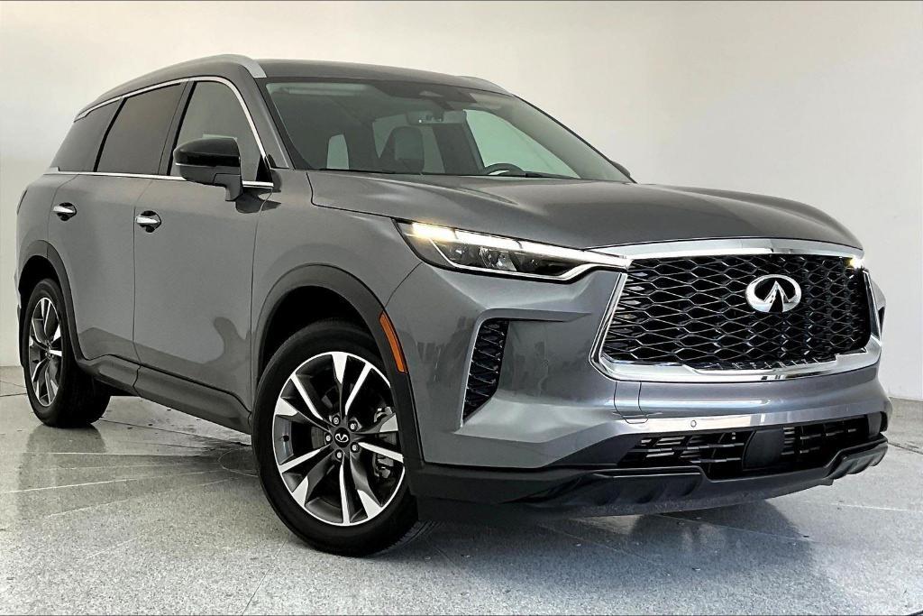used 2025 INFINITI QX60 car, priced at $44,500