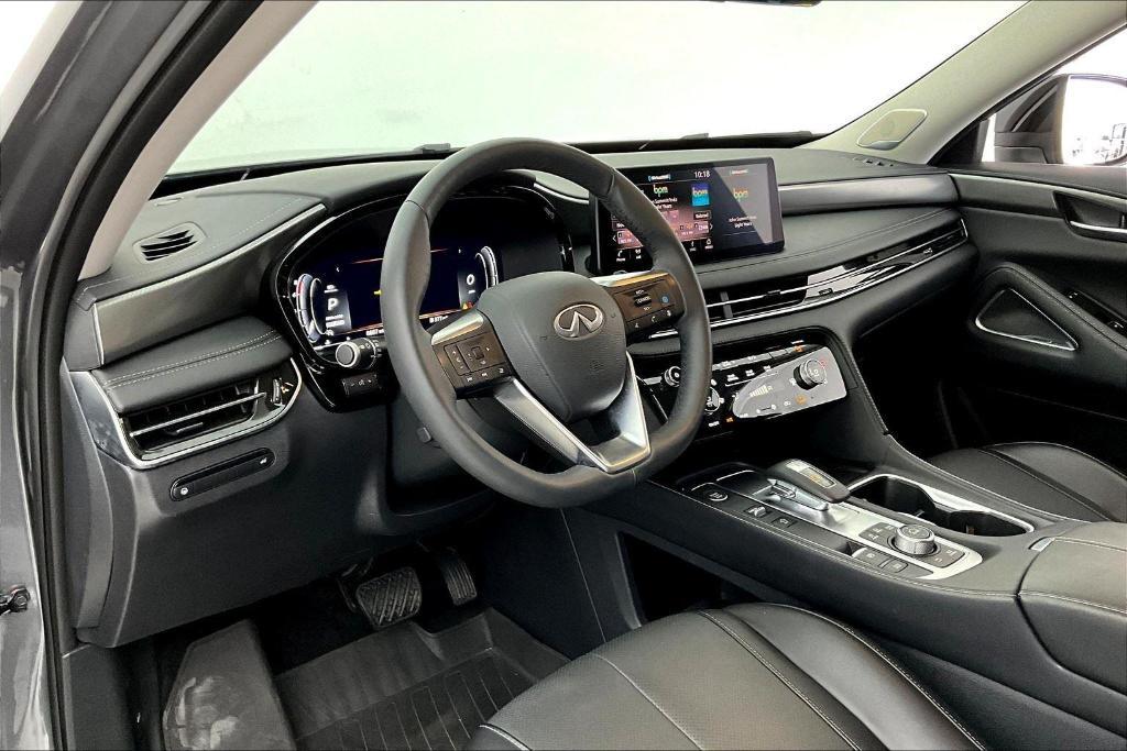 used 2025 INFINITI QX60 car, priced at $44,500