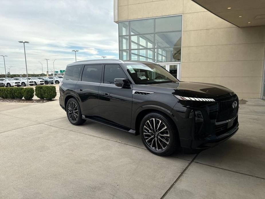 new 2025 INFINITI QX80 car, priced at $112,590