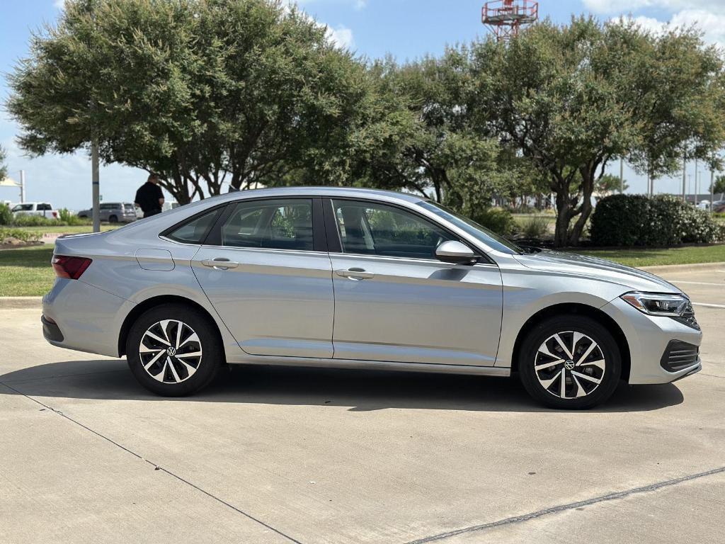 used 2024 Volkswagen Jetta car, priced at $20,750