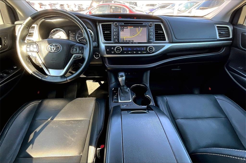 used 2017 Toyota Highlander car, priced at $14,900