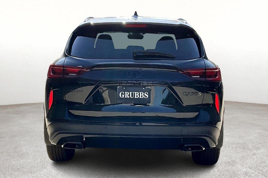 new 2025 INFINITI QX50 car, priced at $53,270