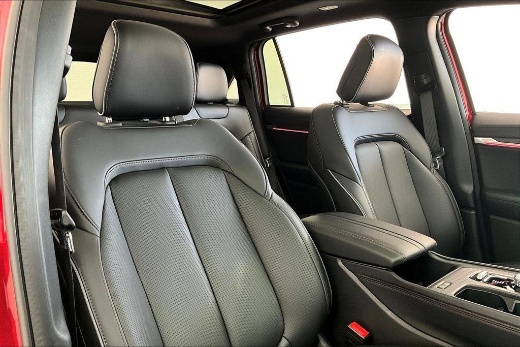 used 2025 Jeep Wagoneer S car, priced at $45,565