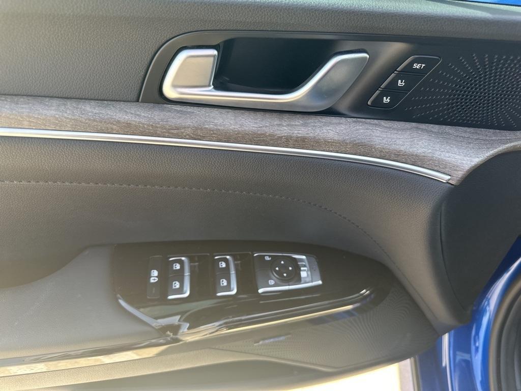 used 2023 Kia K5 car, priced at $25,500